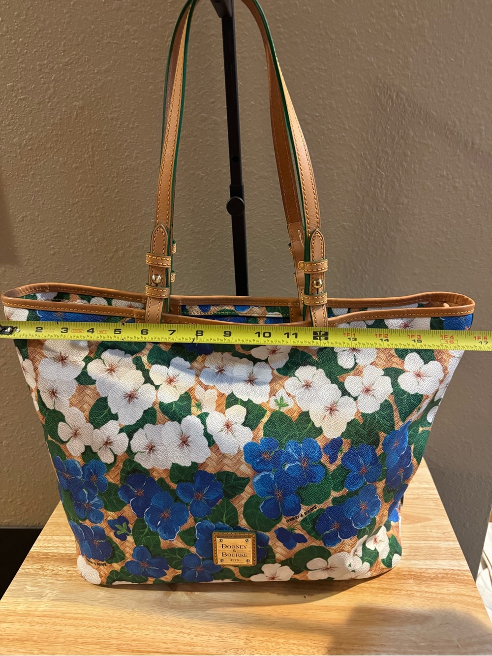 Dooney & Bourke Large Coated Cotton Floral Tote - Picture 5 of 14